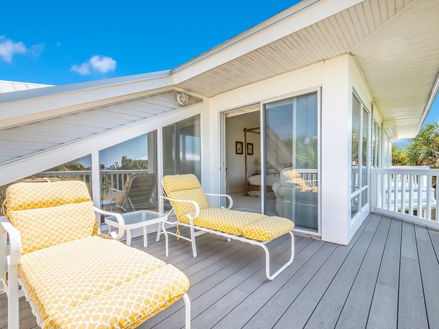 BOCA GRANDE 3 BEDROOM VACATION RENTAL WITH PARTIAL GULF VIEW